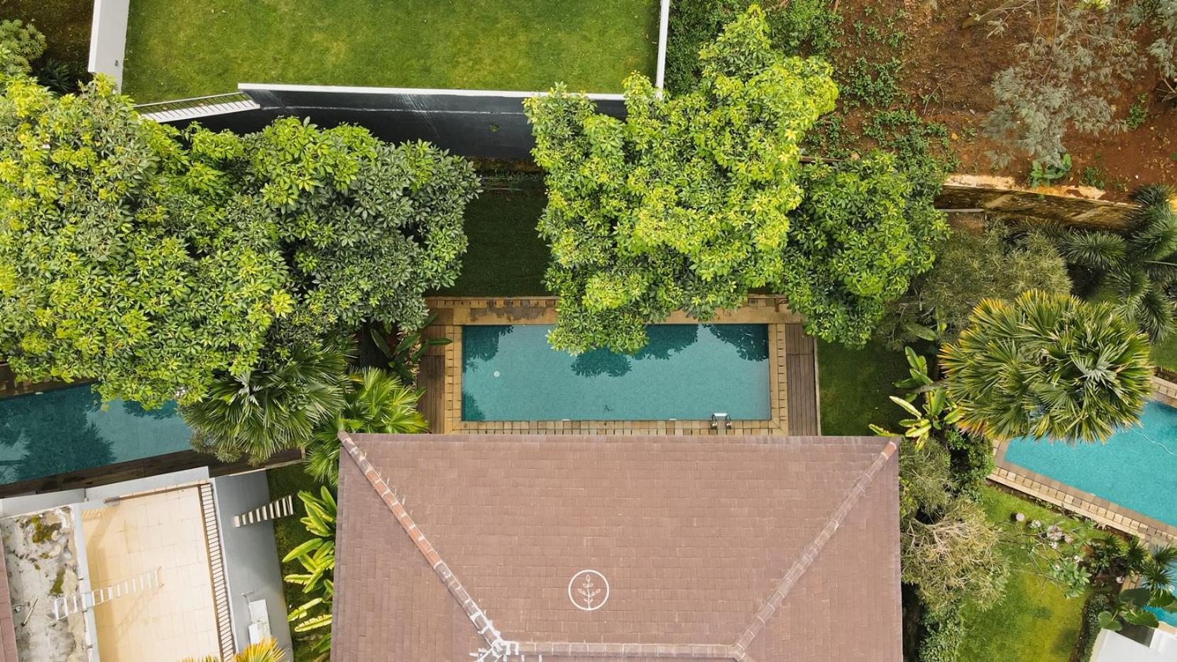 Oyama City View Villa 4 Bedrooms With A Private Swimming Pool 万隆 外观 照片