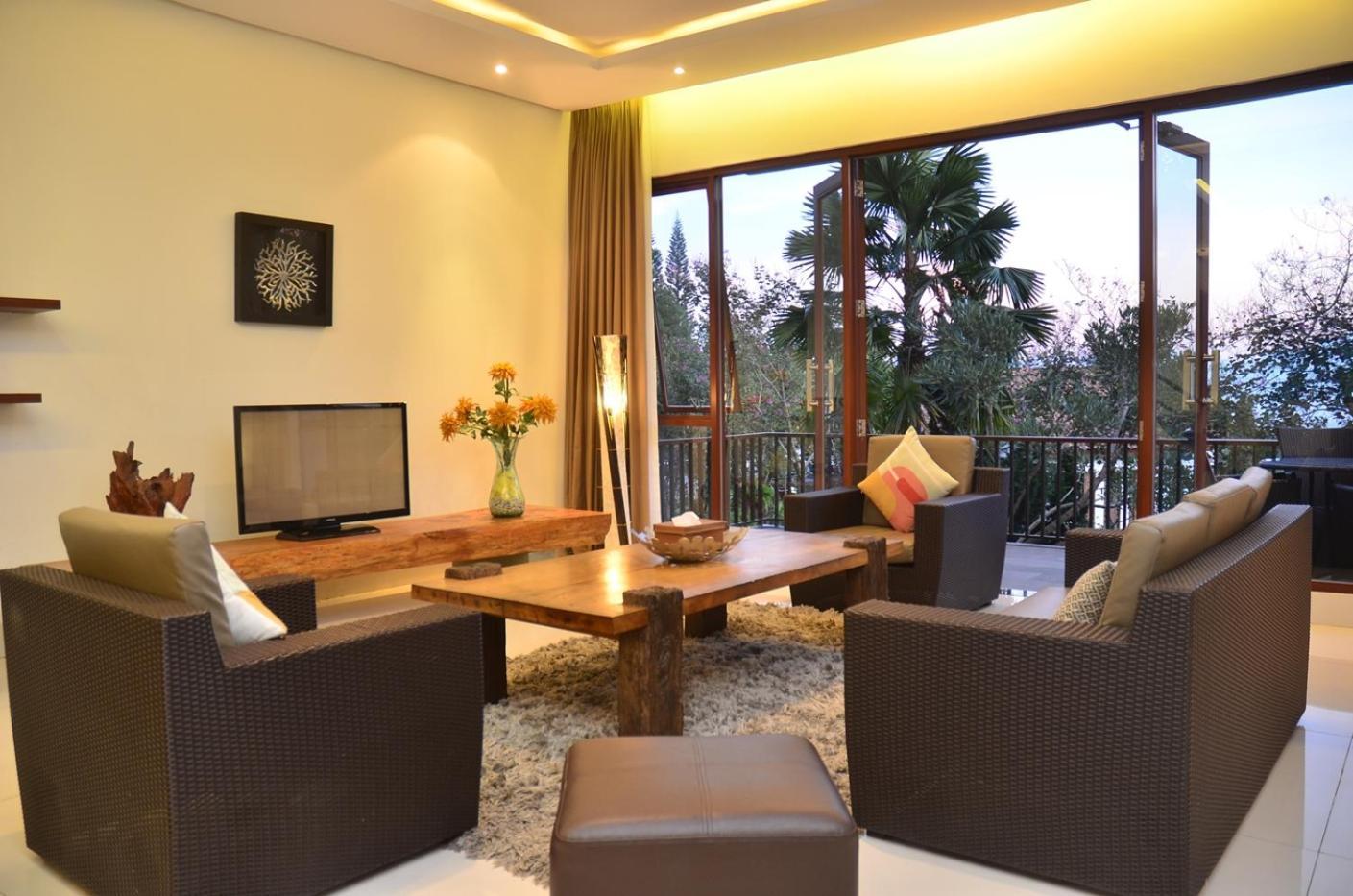 Oyama City View Villa 4 Bedrooms With A Private Swimming Pool 万隆 外观 照片